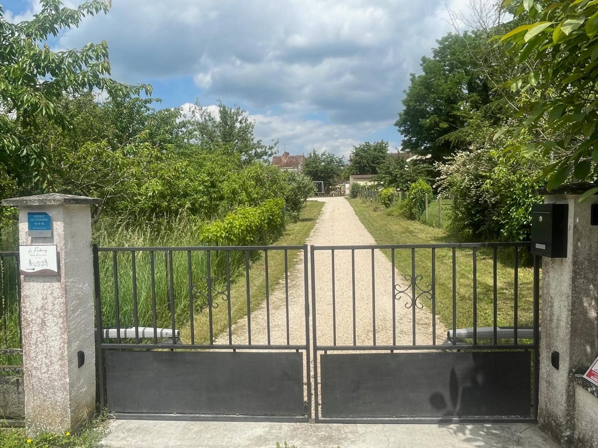 Le Faubourg Des Trois Provinces, Zoo De Beauval Appartement Noyers-sur-Cher Buitenkant foto